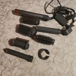 Dyson 