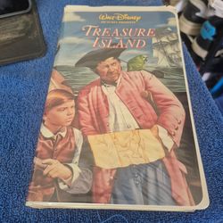 Disney Treasure Island VHS