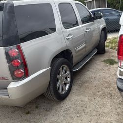 2007 Denali
