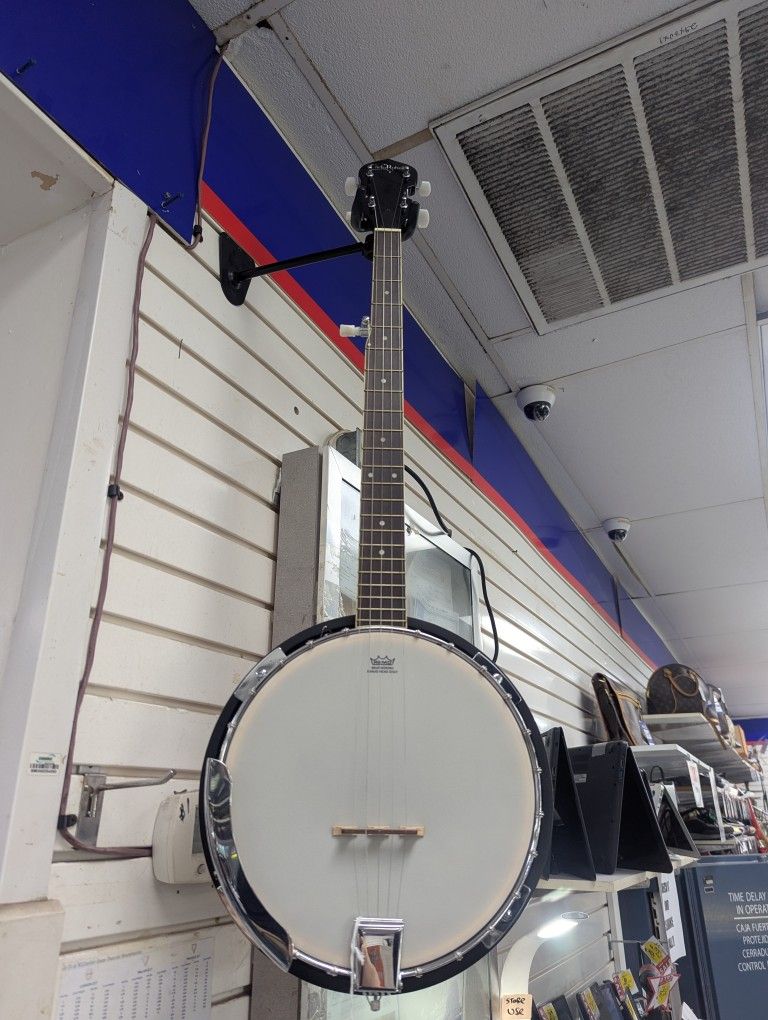 Carlo Robelli Banjo