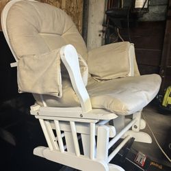 Mothers Baby Glider Chair