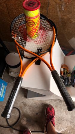 2 new Wilson Titanium 3 Tennis Rackets + Tennis Balls – $50