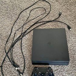 PS4 With 4 Controllers 
