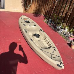 10ft Lifetime Fishing Kayak With Paddle