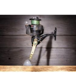 5 Fishing Reels 