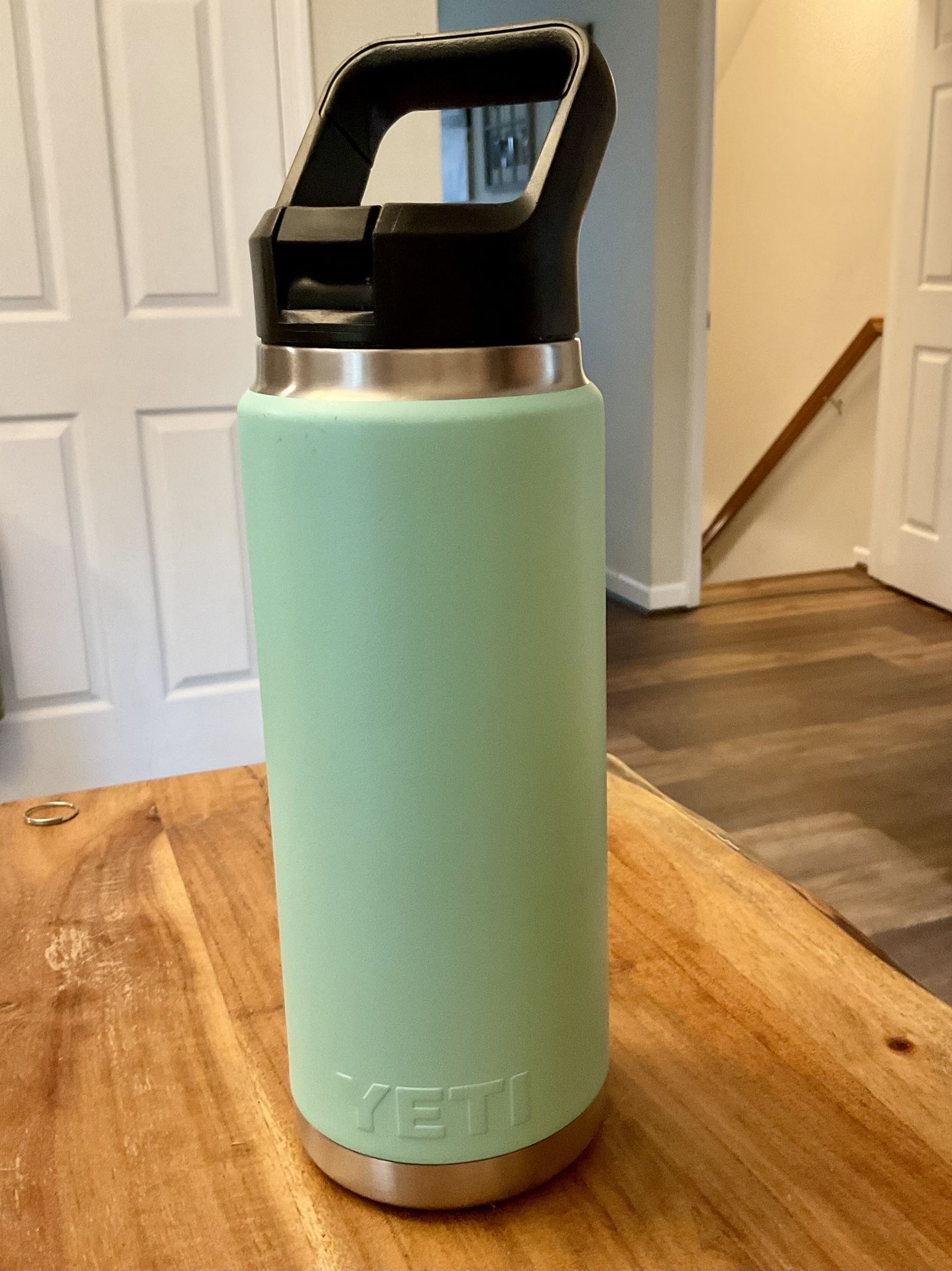 YETI Rambler 26oz Insulated Bottle With Straw Cap, Seafoam