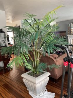Giant artificial plants