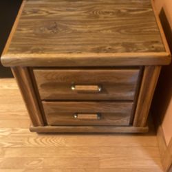 End  Table/ Nightstand 
