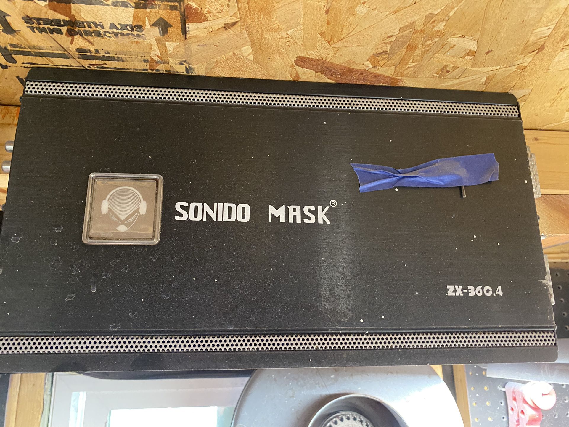 Sonido Mask Amp