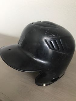 Youth baseball helmet used