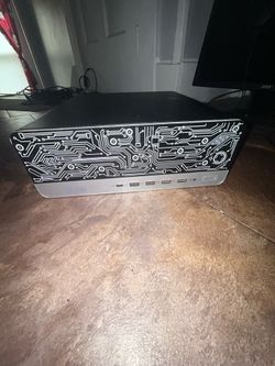 Entire gaming setup (read bio)