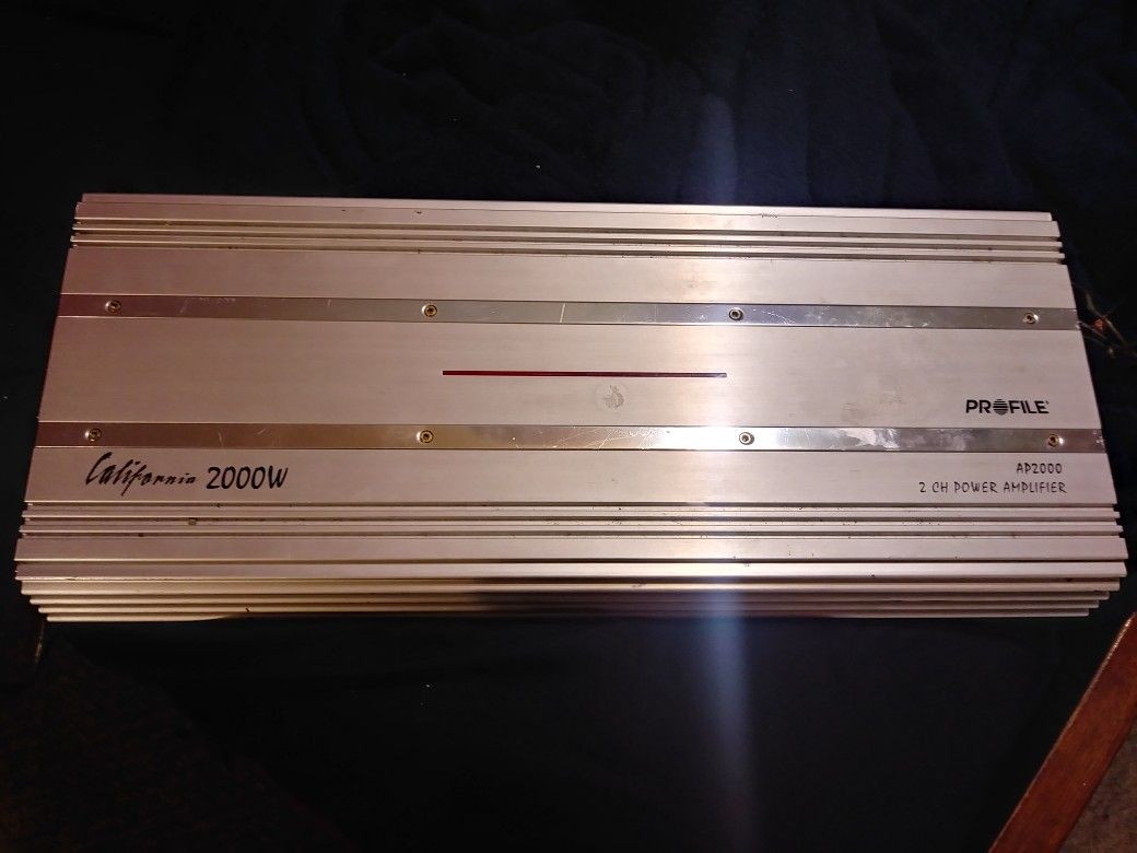 2000 watt California profile amp