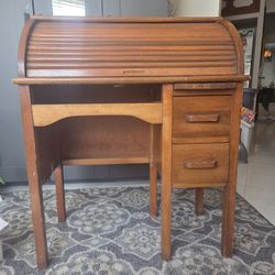 Rolltop Children's Desk 