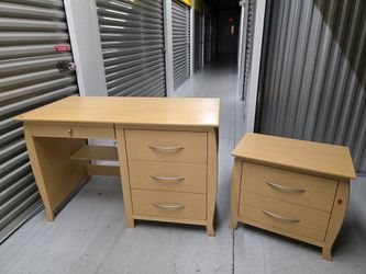 Desk With Matching Drawer