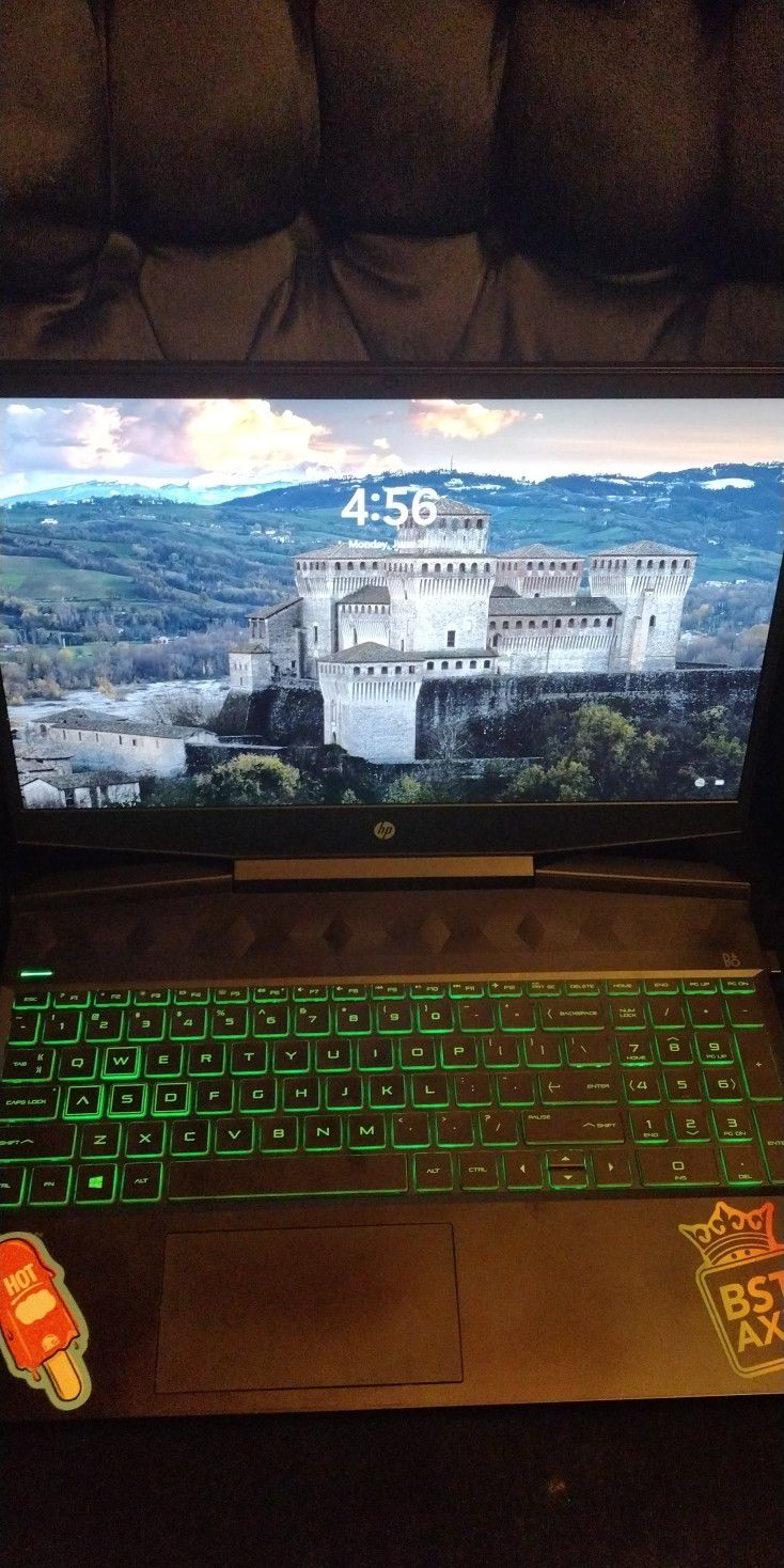 HP Pavilion Gaming Laptop 