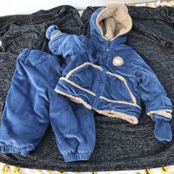 Soft baby boy two piece warm outfit