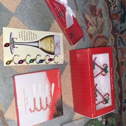 Set Of Christmas Items 