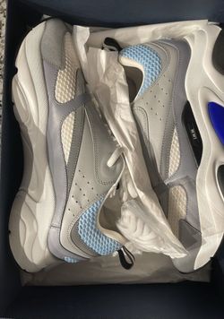 Dior B22’s