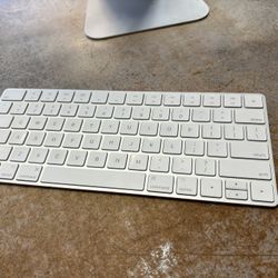 Apple Magic Keyboard Rechargeable Model A1644