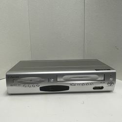 Emerson EWD2203 Video Cassette Recorder VCR/DVD Combo Player No Remote Tested