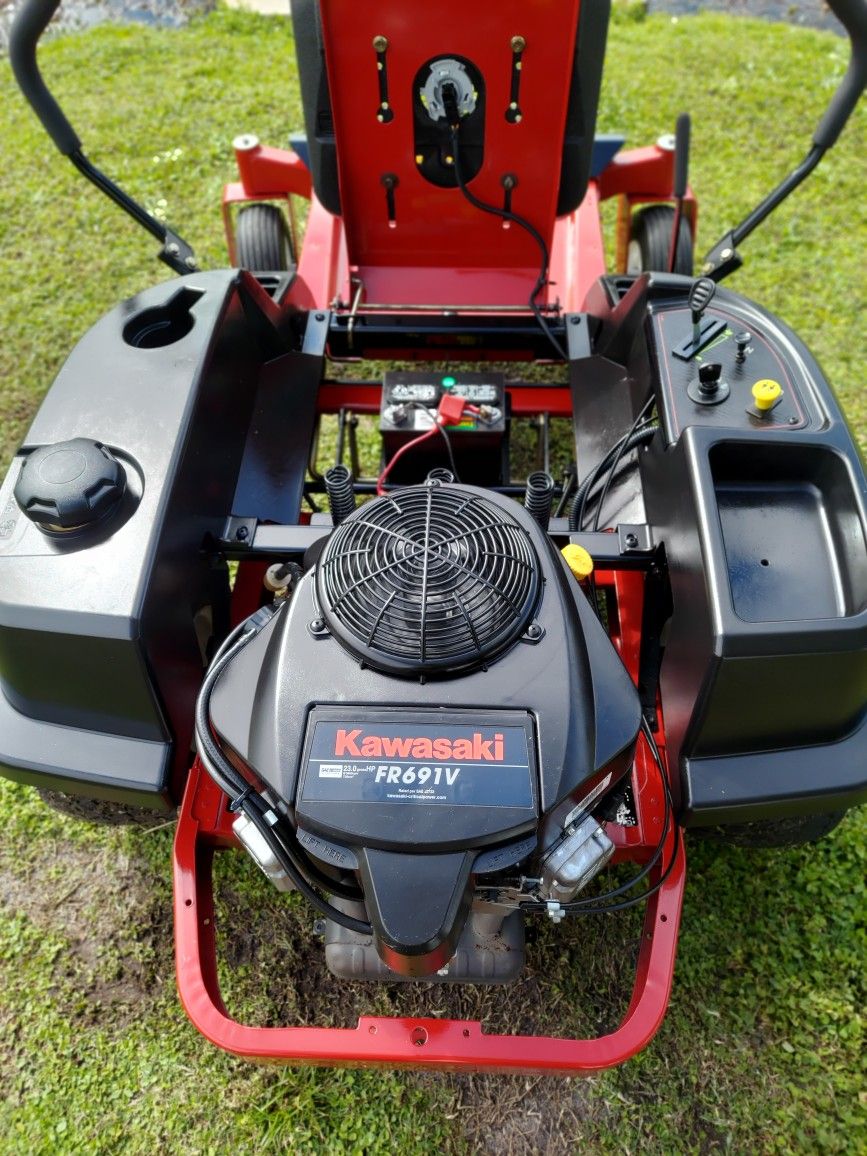 Toro TimeCutter SS5000 (50 ") 23HP Kawasaki Zero Turn Lawn Mower. NO