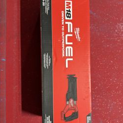 Milwaukee Sawzall M18 Fuel Reciprocating Saw