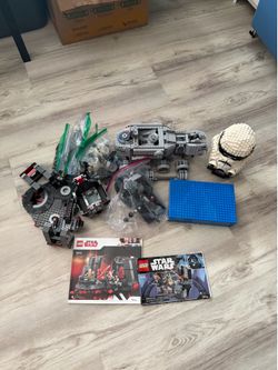 Lego Star Wars bundle (storm trooper helmet , turbo tank and more)
