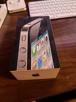 iPhone 4 Box