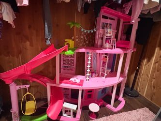 Barbie DreamHouse 3-Story Dollhouse with Slide