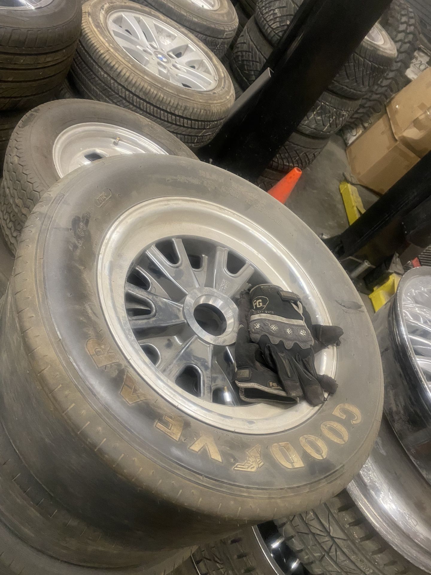 Goodyear 6.0-15 Blue Streak Sports Car Special Tires