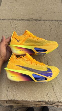 New Nike air Zoom Alphafly next% 3 laser orange running shoes Women’s 6.5, Youth 5y