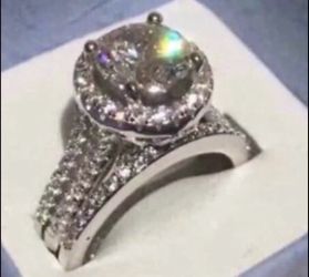 New 18 k white gold wedding ring set engagement ring