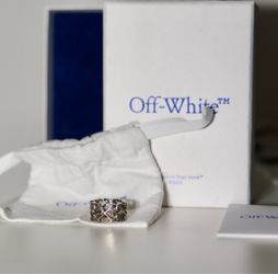 Authentic Off-White Arrow ring - Silver