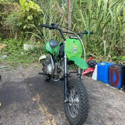 SSR 110 Dirt Bike 