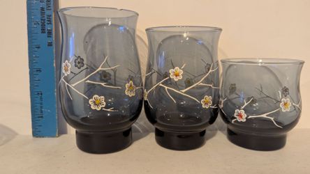 021 Gray Smoked Vintage Tumblers, Painted White Floral Branch Decor