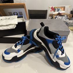 Balenciaga Triple s Sneakers 