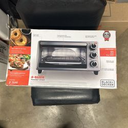 Black & Decker 4 Slice Toaster Oven