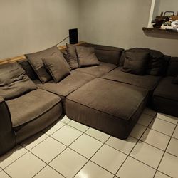 Sectional Sofa - Great Shape, Well Taken Care Of 