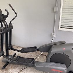 Life Fitness Zone Training Plus Elliptical for Sale in Orlando FL OfferUp