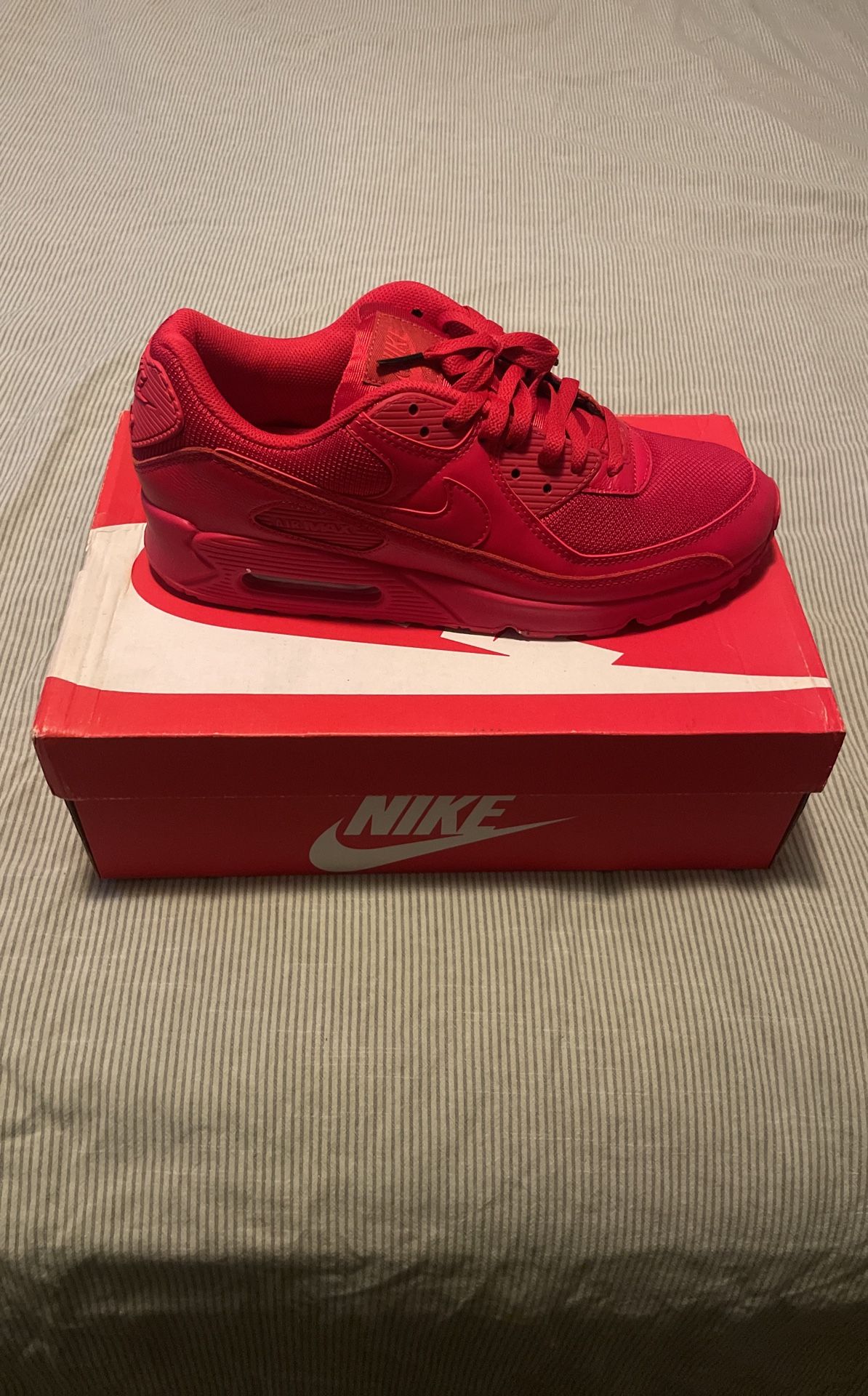 Nike Air Max 90 University Red Size 11 Men’s