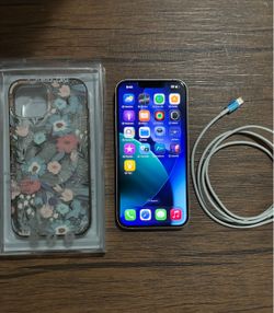 iPhone 13 128GB Unlocked Excellent (Pink)