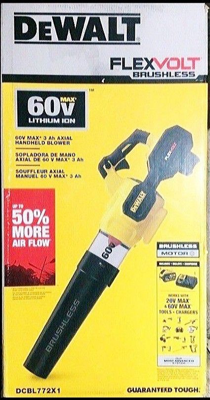 DEWALT 60 volt axial handheld blower + battery and charger - New
