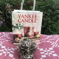 Brand New - Yankee candle Votive Holder - Pinecone Shape Silver 