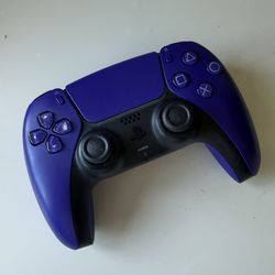PS5 CONTROLLER (Purple)