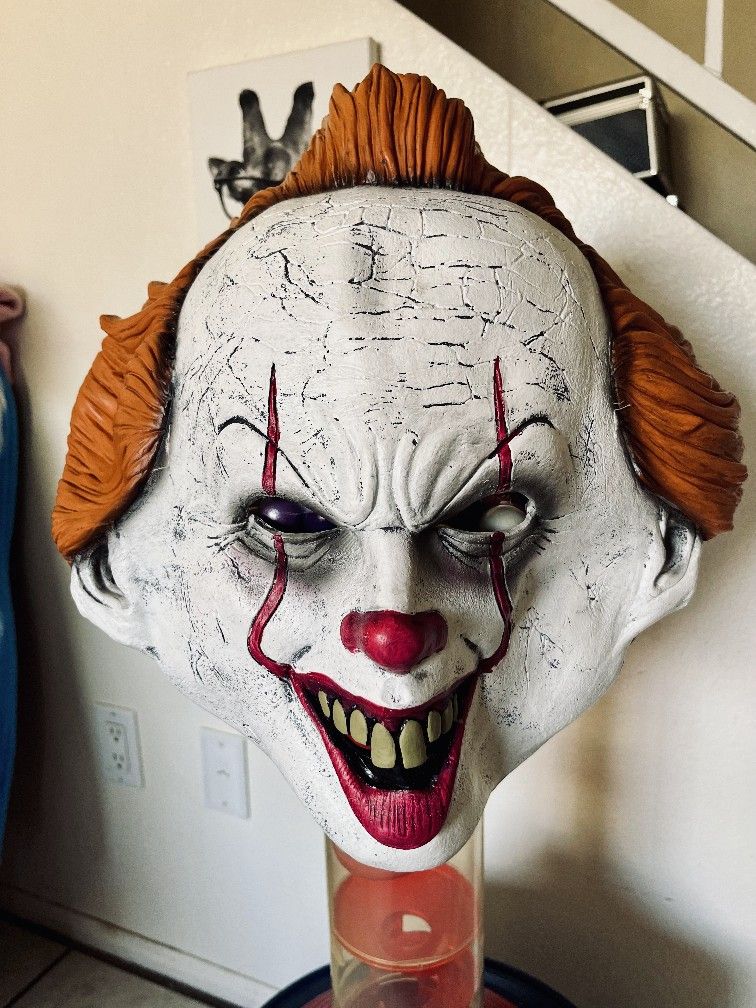It Clown Face Mask 