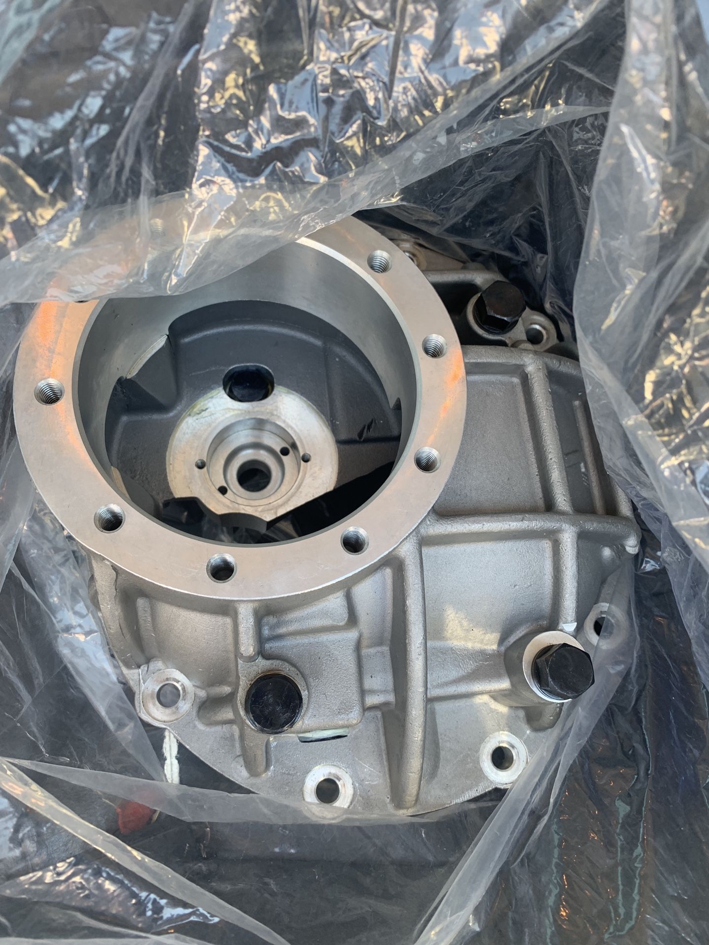 Ford 9” aluminum center section