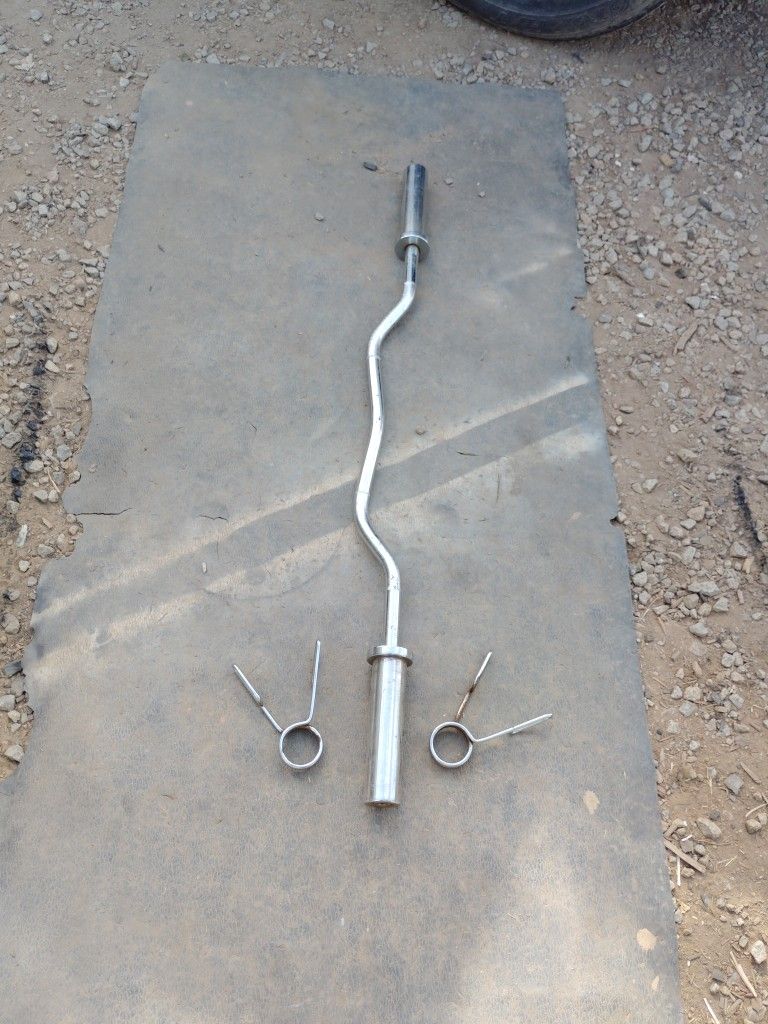 Olympic Curl Bar With Clips