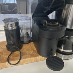 Nespresso Coffee Machine+ Foam Maker