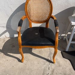 King Louise Xv1 Style Chair 