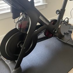 Peloton Bike+